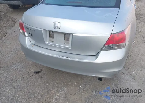 2009 Honda Accord 2.4 Lx z USA, uszkodzony, nr VIN 1HGCP26379A043359